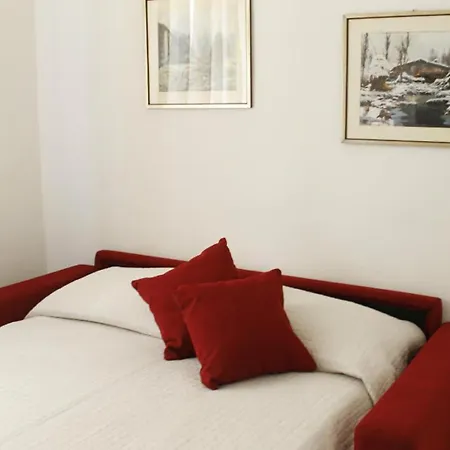 Nido Apartment